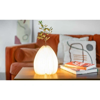 Stolní lampa a váza v jednom Gingko Walnut