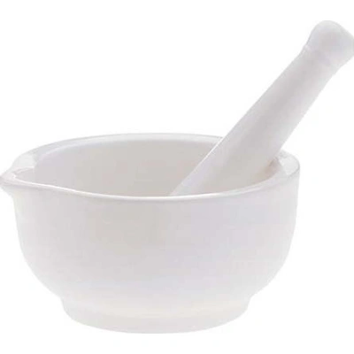 Bílý porcelánový hmoždíř Maxwell & Williams Basic